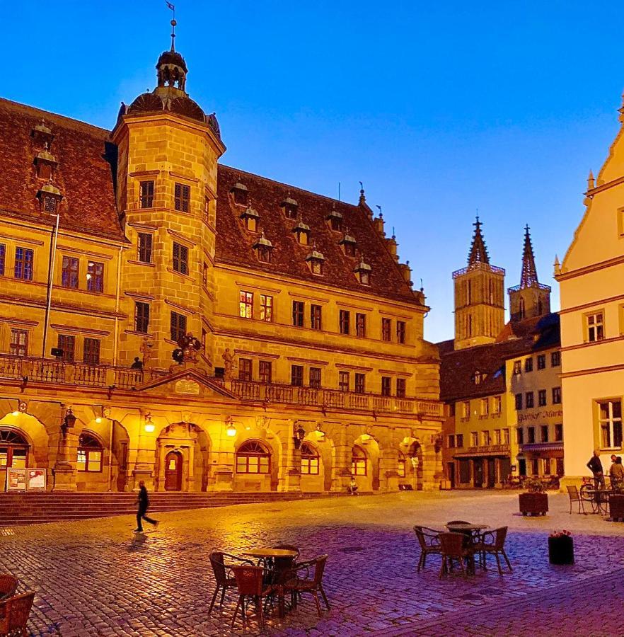 Gästehaus am weißen Turm Rothenburg ob der Tauber Exterior foto